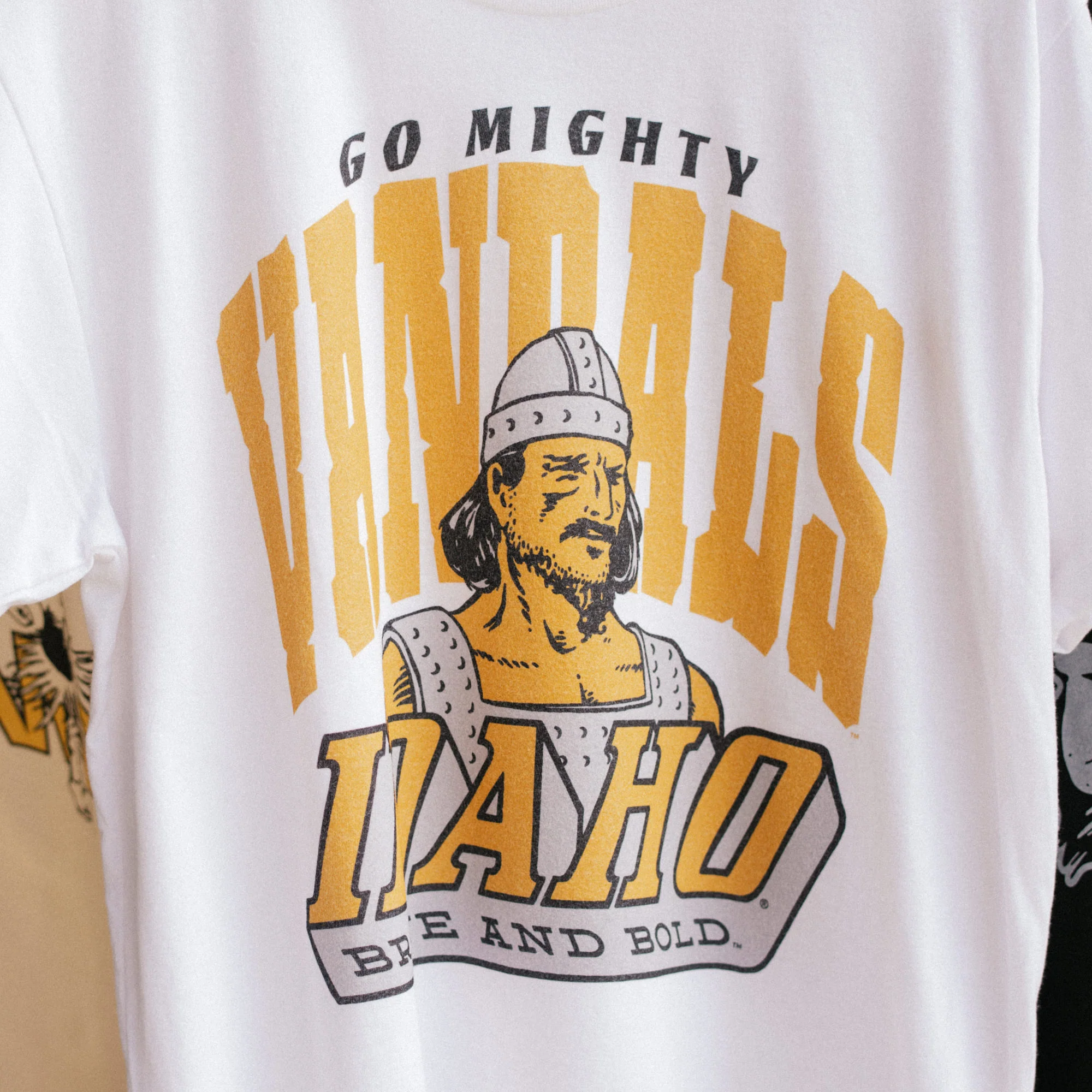 Idaho Mighty Vandals Vintage Logo Tee - Image 2