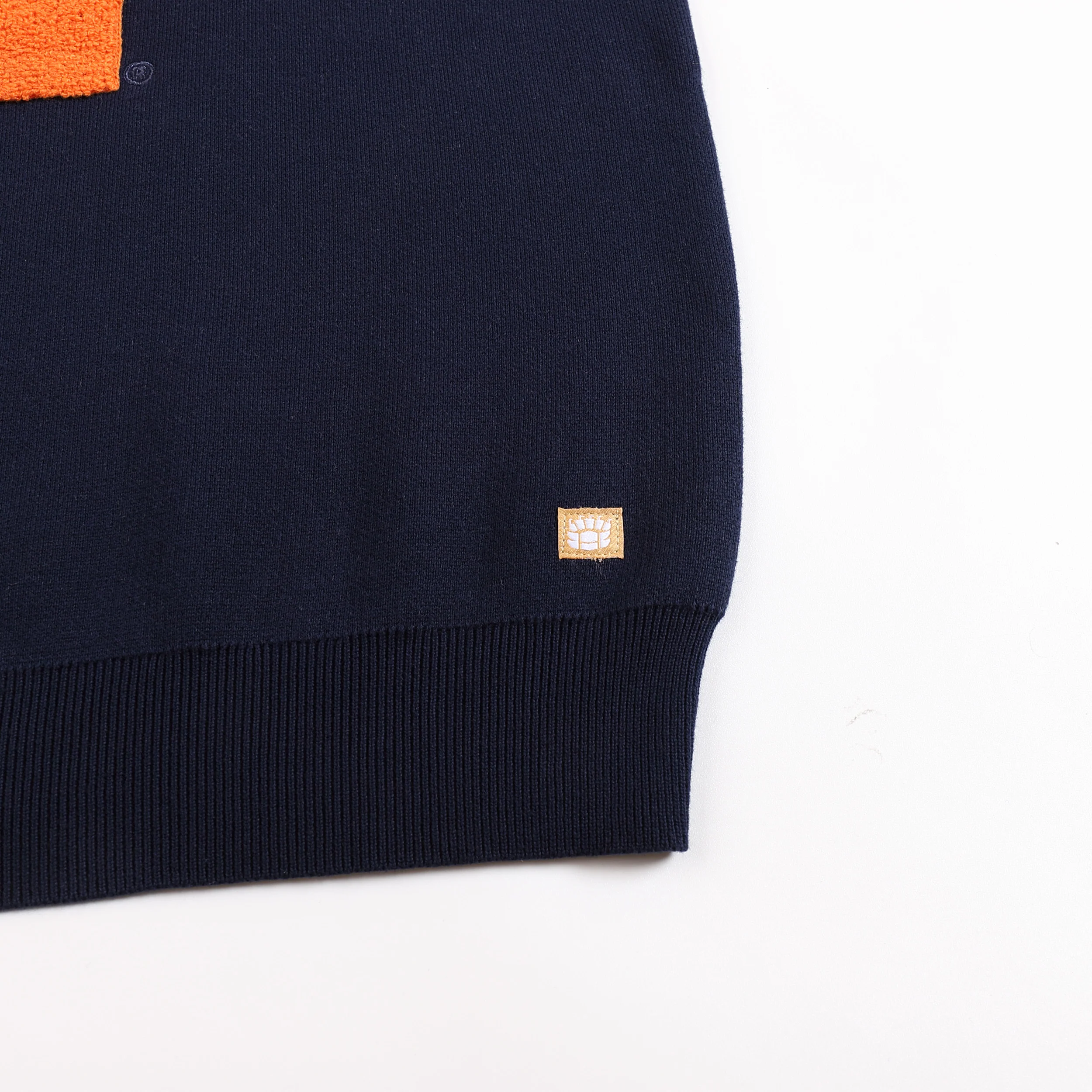 Illinois Fighting Illini Vintage Logo Knit Sweater - Image 9