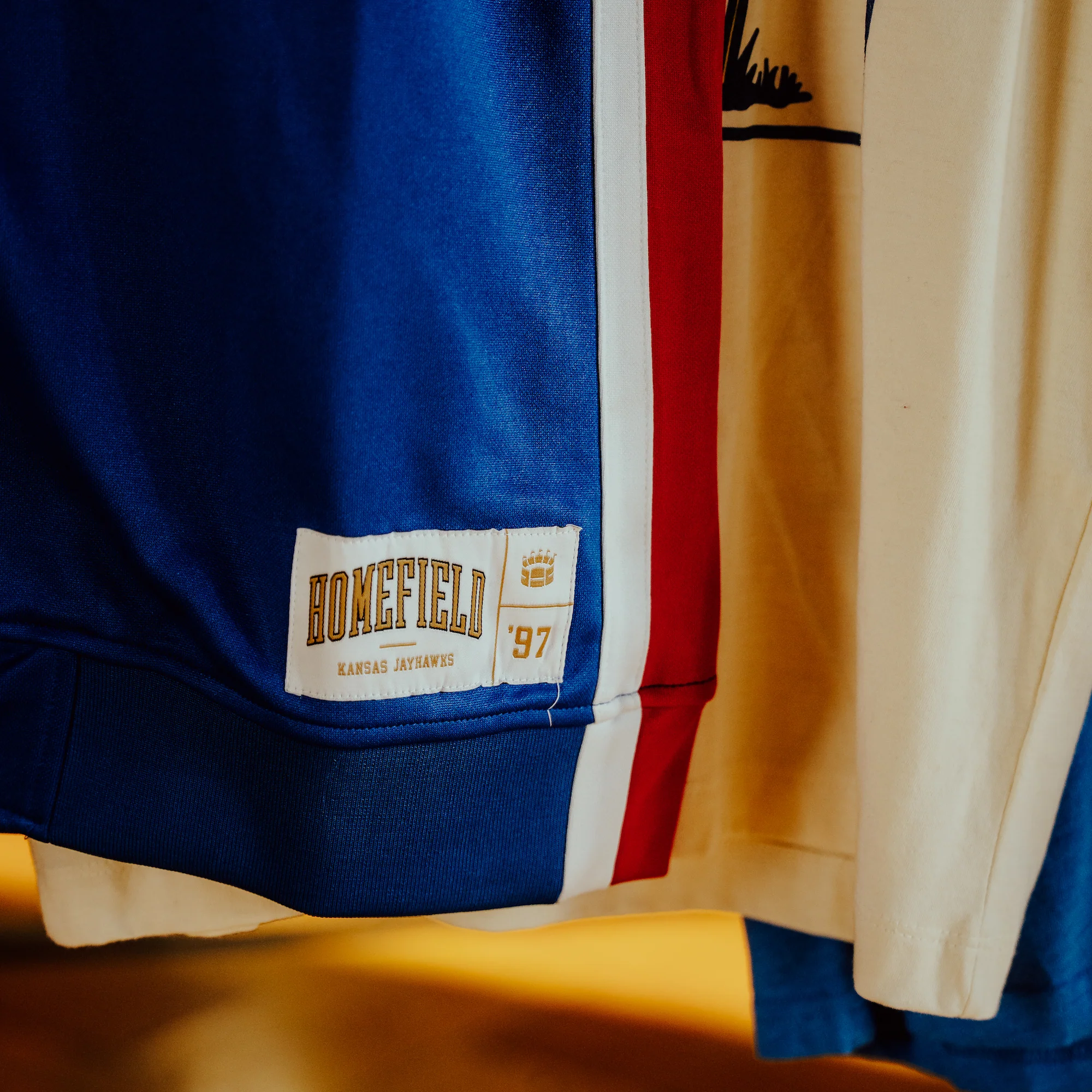 Kansas Men's Basketball 1997 Vintage Shooting Shirt - Image 4
