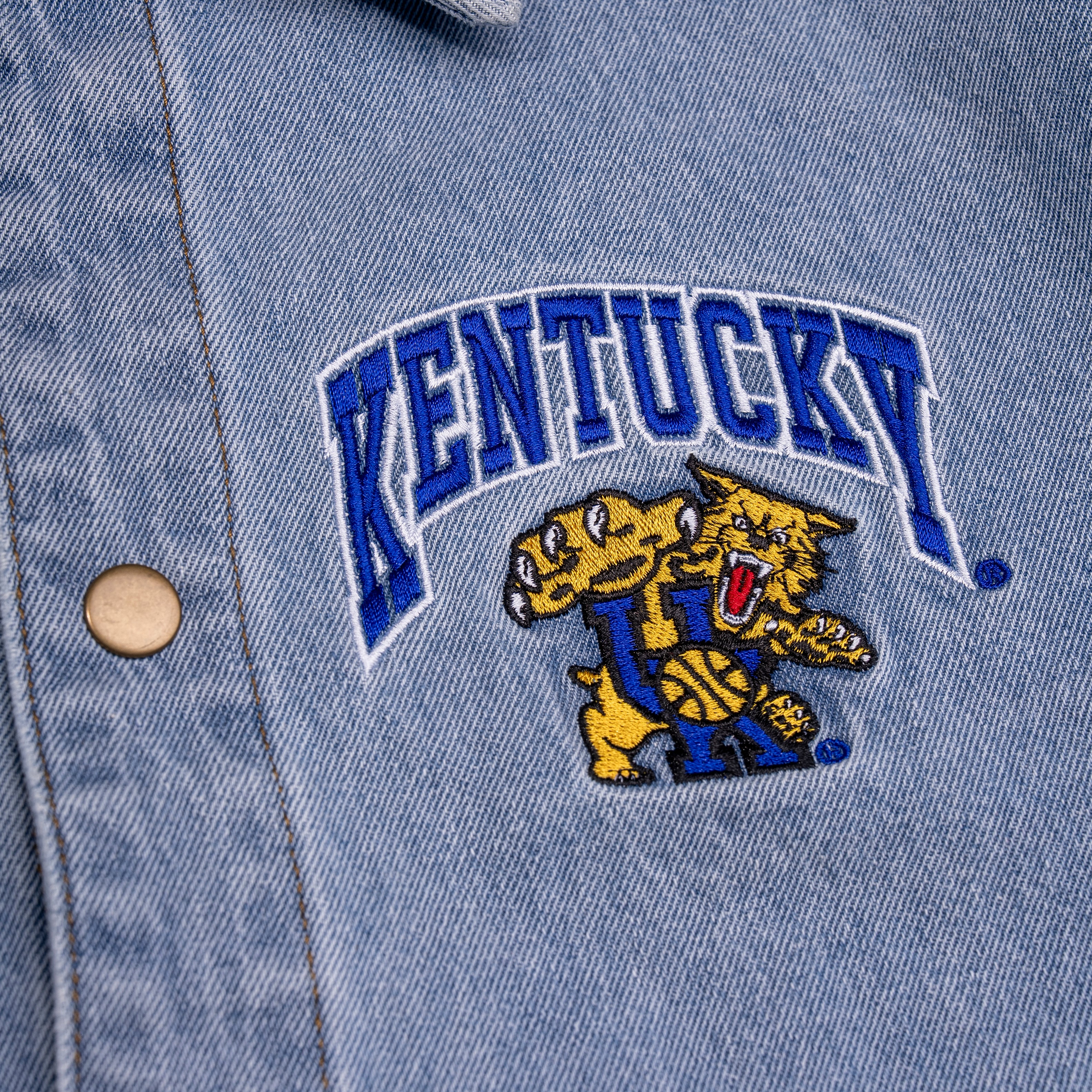 Kentucky Wildcats Vintage Denim Jacket - Image 3