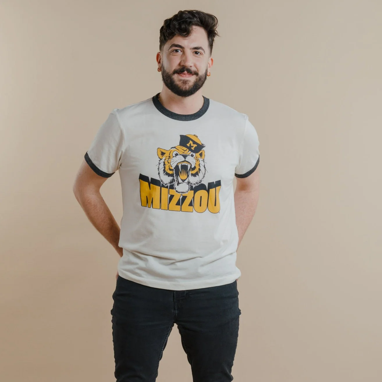 Mizzou Vintage Tiger Ringer Tee - Image 2