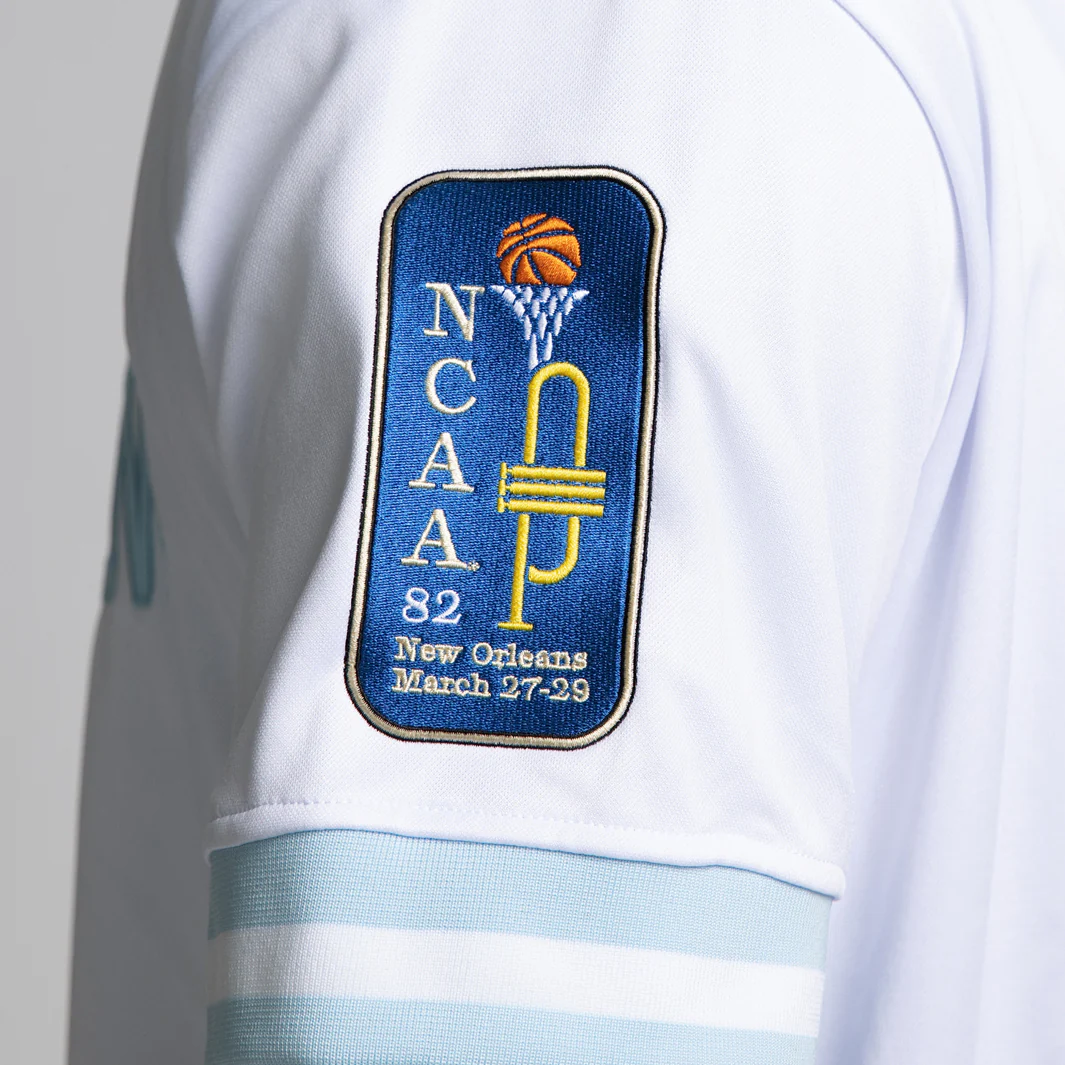 North Carolina Tar Heels 1982 National Champions Shooting Shirt - Image 5