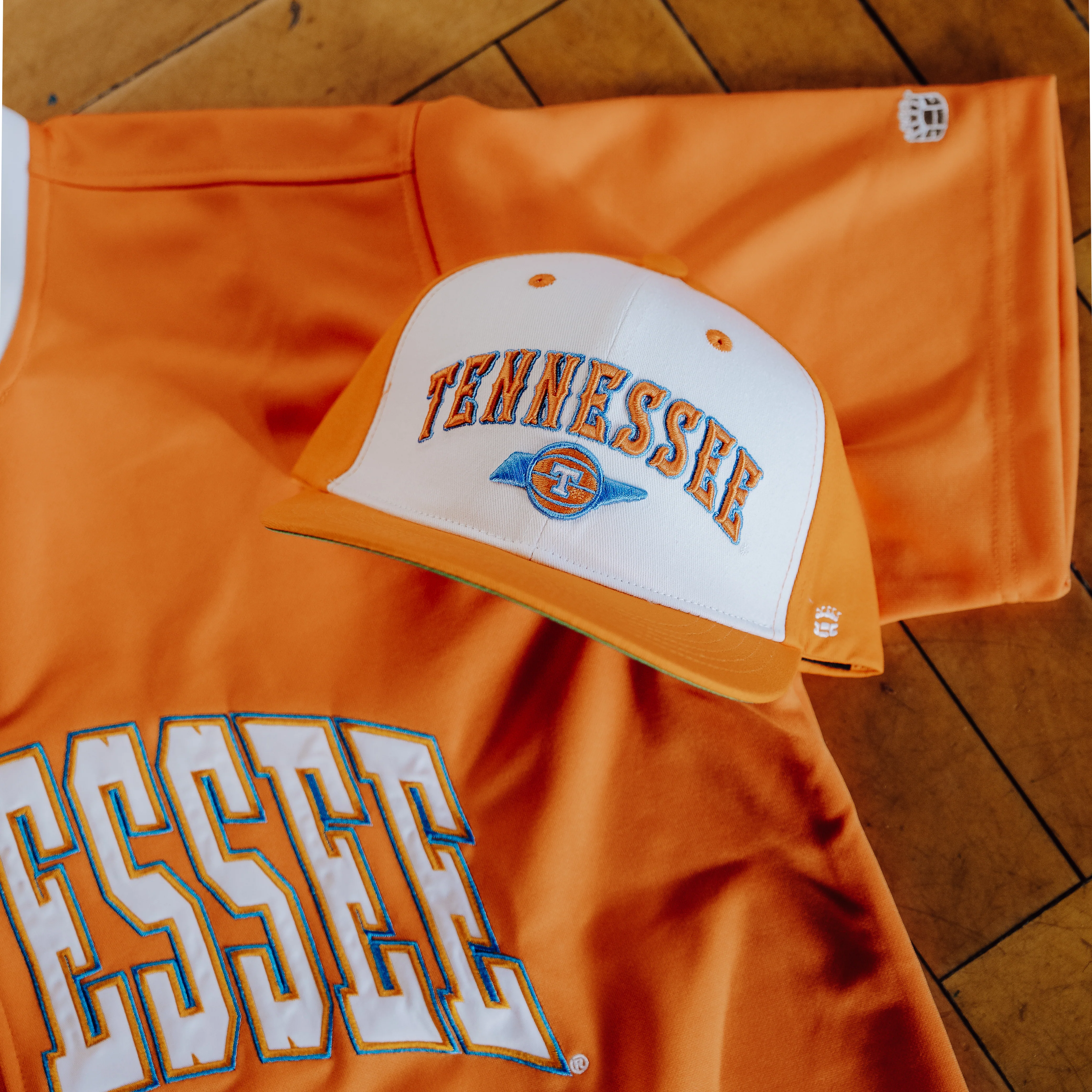 Tennessee Volunteers Basketball 1970s Logo Snapback Hat - Image 5