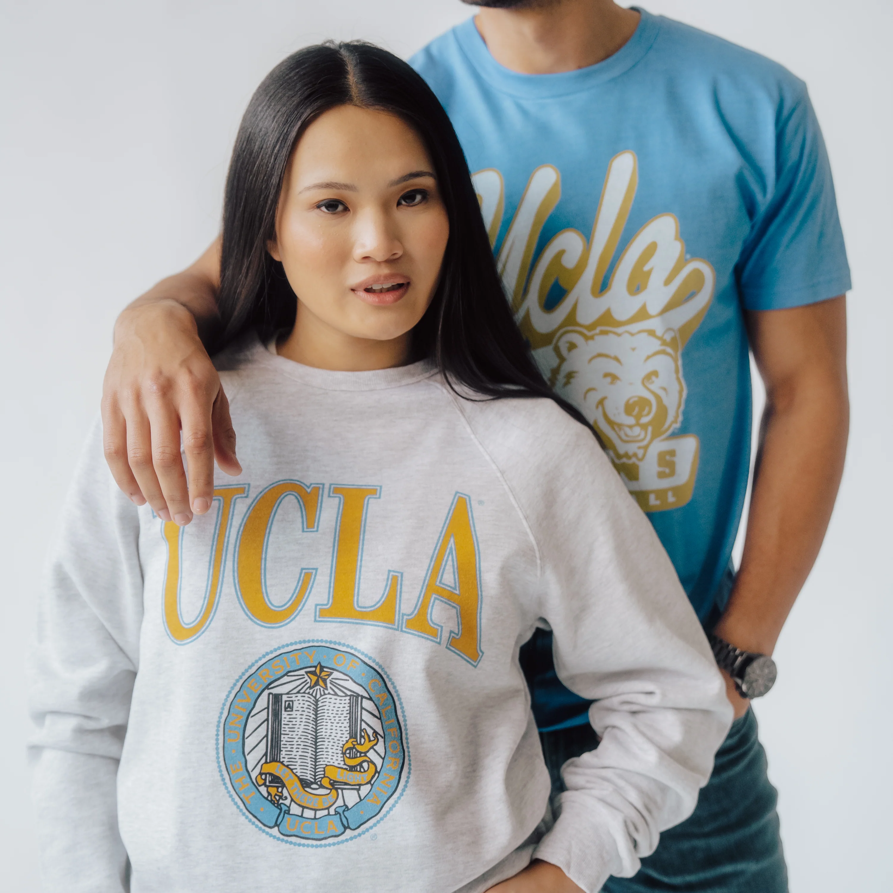 UCLA Bruins 1990s Retro Crewneck - Image 2