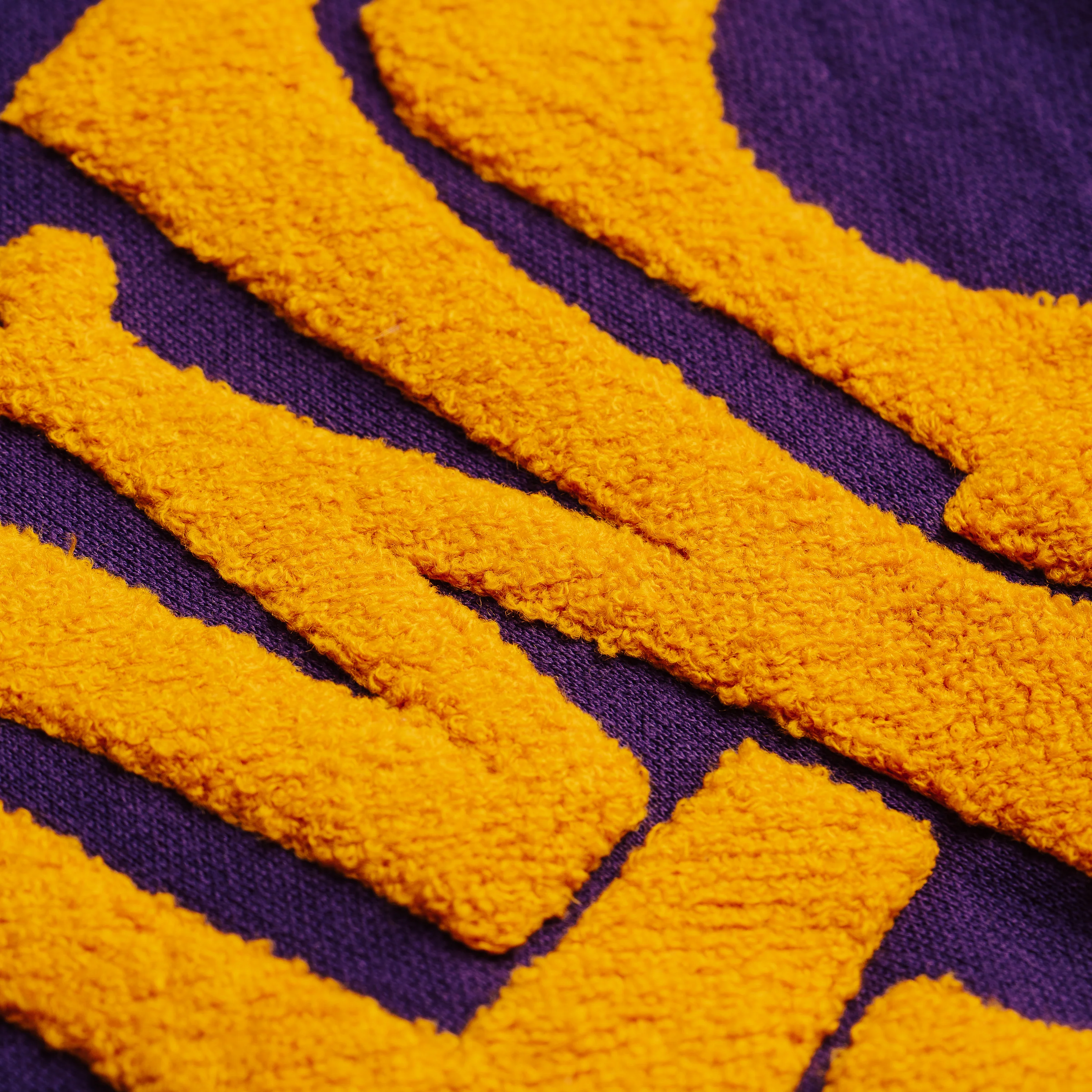 Washington Huskies Classic "UW" Monogram Knit Sweater - Image 2